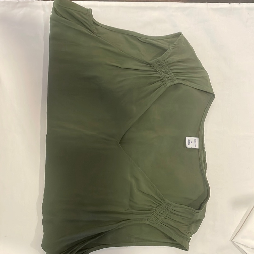 Old Navy tank size M